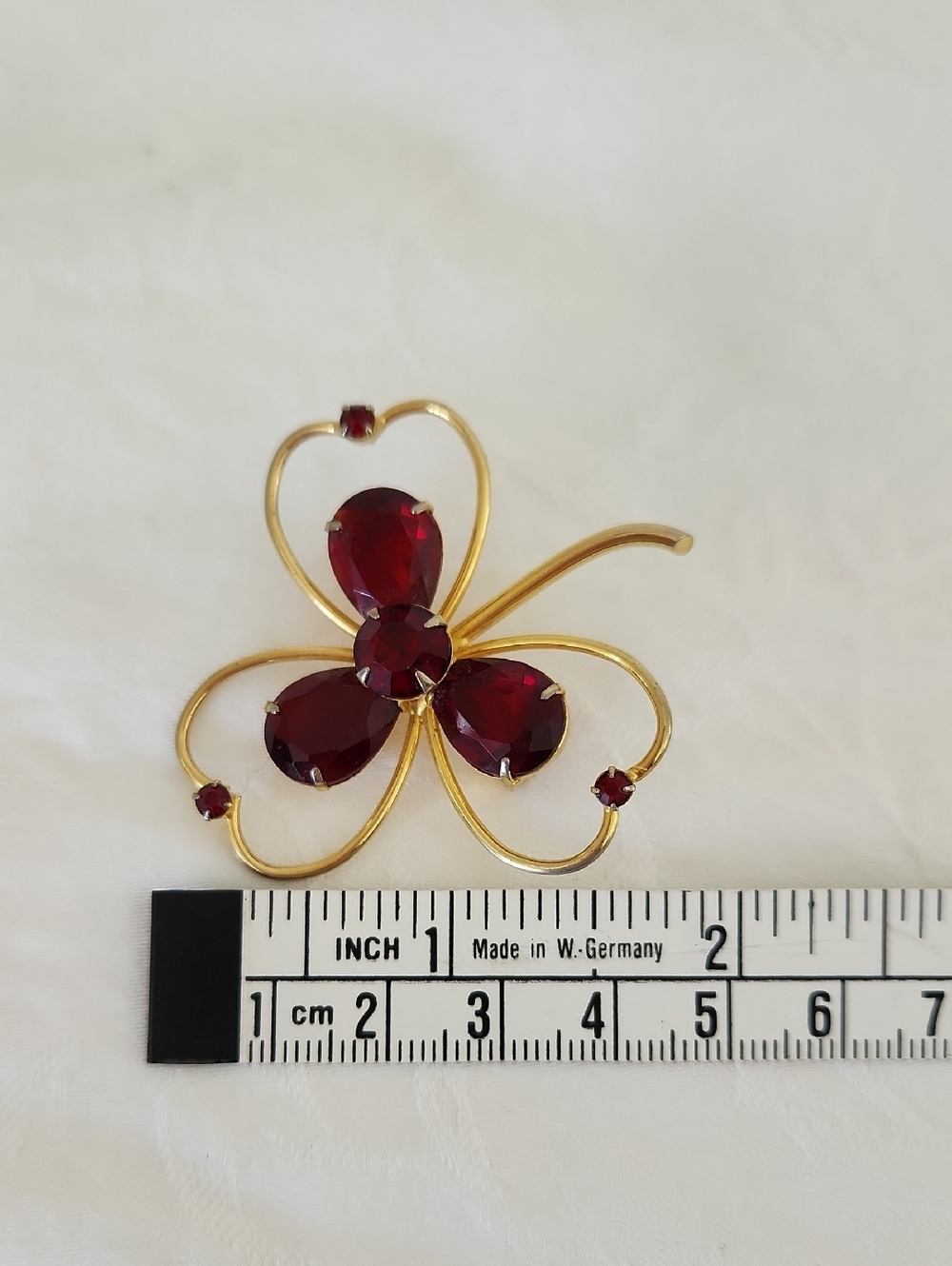 Clover Red Rhinestone Brooch Pin - Picture 4 of 5